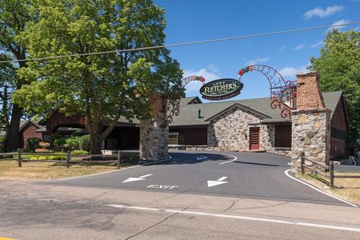 Enjoy the Lake Minnetonka lifestyle with easy access to waterfront dining.