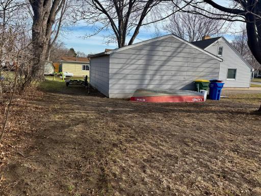 back yard side behind garage.jpeg