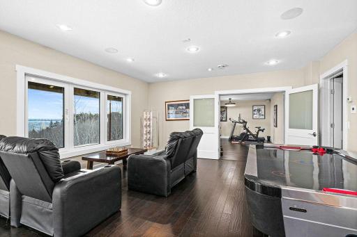 3725 North Ridge Road, Duluth, MN 55804