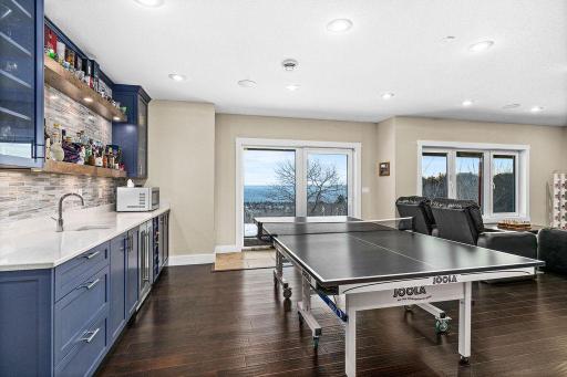 3725 North Ridge Road, Duluth, MN 55804
