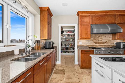 3725 North Ridge Road, Duluth, MN 55804