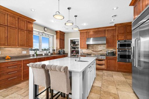 3725 North Ridge Road, Duluth, MN 55804