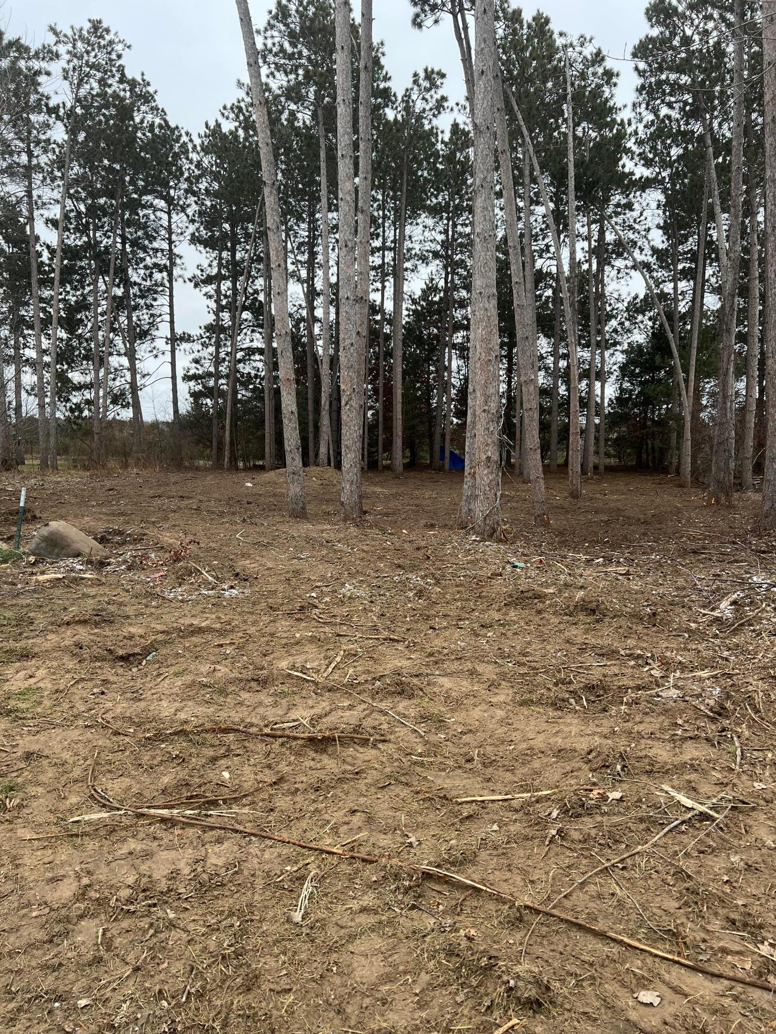 Lot 4.jpg