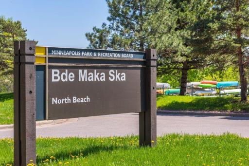The setting is ideal—steps to lakes, trails, and vibrant Uptown, with endless options for dining, fitness, and leisure right outside your door.