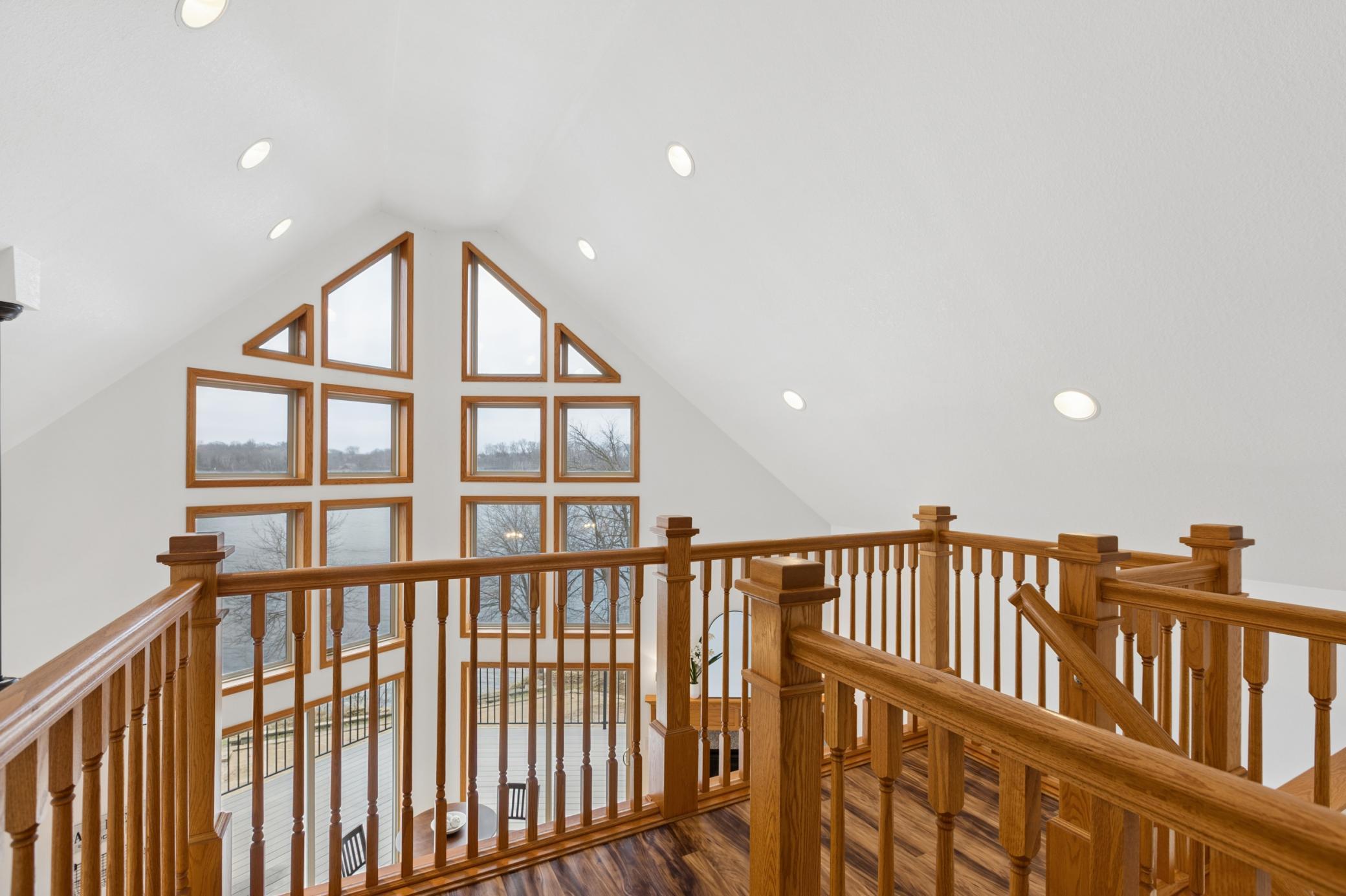 This home was designed with the lake in mind with wall of windows overlooking Lake Louisa. This home is ready for you to move in and start enjoying all the lake has to offer! Lake Louisa is connected to Lake Marie offering 337+ acres to enjoy.