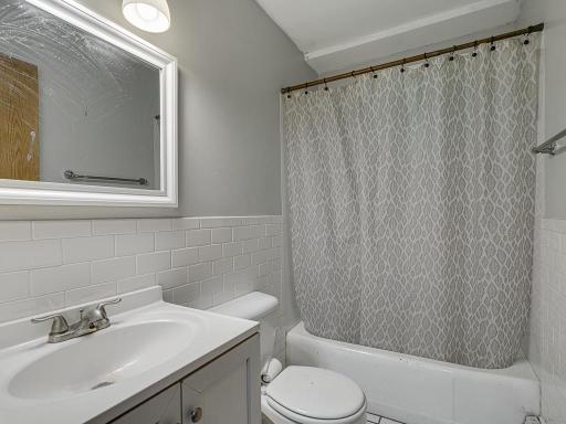 881-889 Maryland Avenue E, Saint Paul, MN 55106