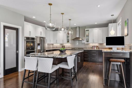 5615 Saint Andrews Avenue, Edina, MN 55424