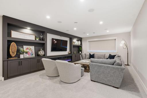 4501 Dunham Drive, Edina, MN 55435