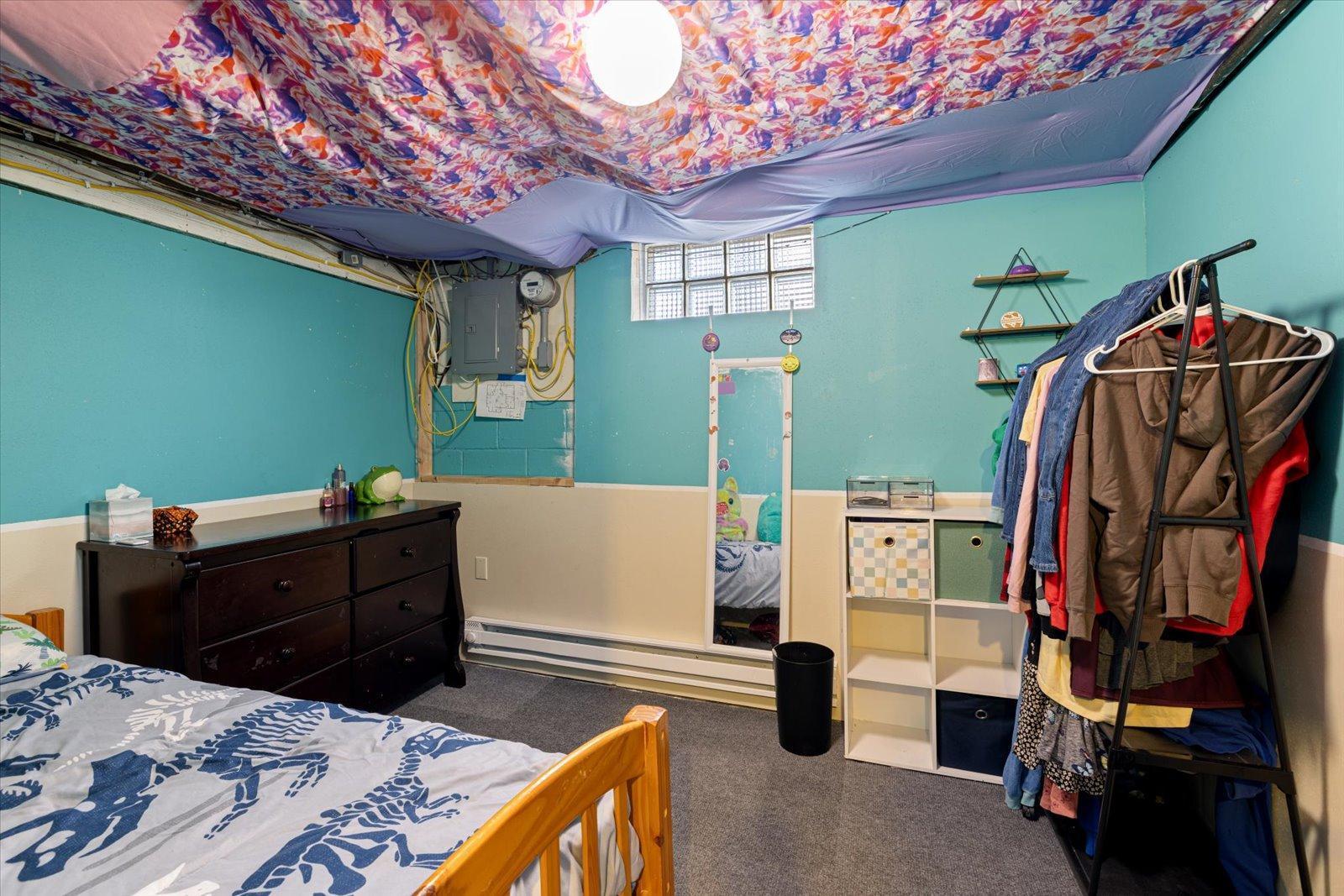 Office/Guest room/Flex room