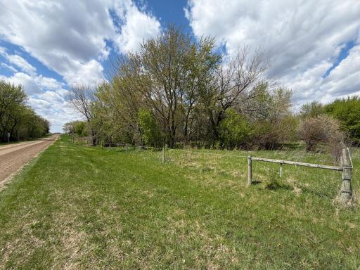 37026 710th Avenue, Saint James, MN 56081
