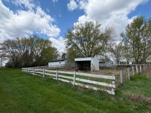 37026 710th Avenue, Saint James, MN 56081