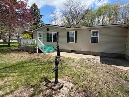 37026 710th Avenue, Saint James, MN 56081