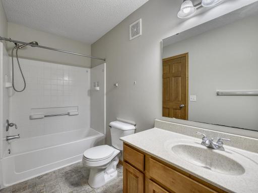 4646 Blaylock Way, 3502, Inver Grove Heights, MN 55076