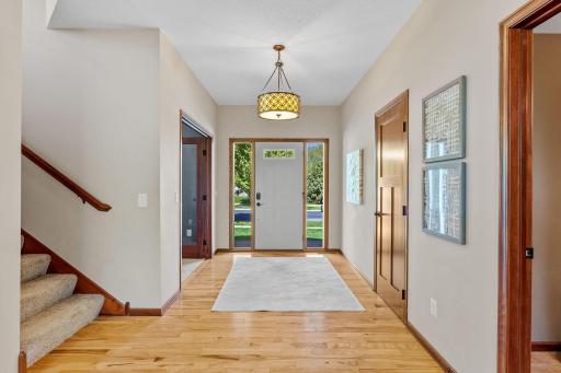 6960 Garland Lane N, Maple Grove, MN 55311