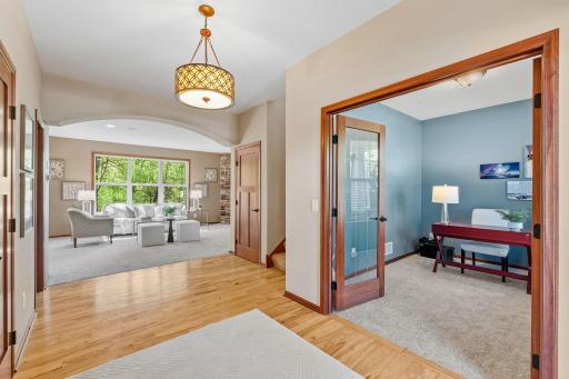 6960 Garland Lane N, Maple Grove, MN 55311
