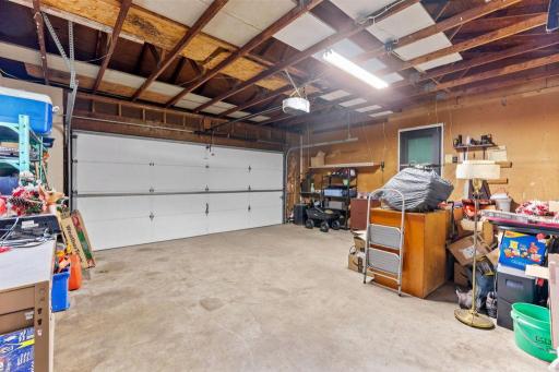 1813 209th Court NE, Cedar, MN 55011