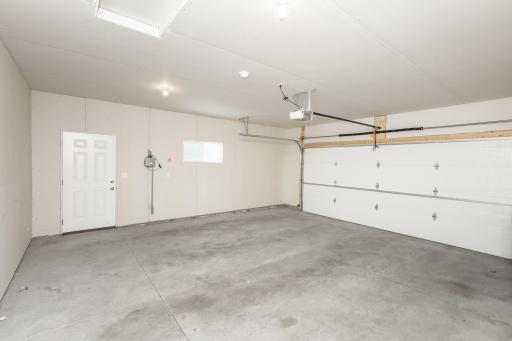 1234 27 Avenue W, West Fargo, ND 58078