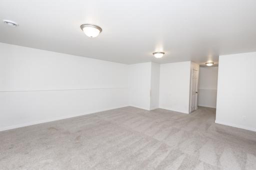 1234 27 Avenue W, West Fargo, ND 58078