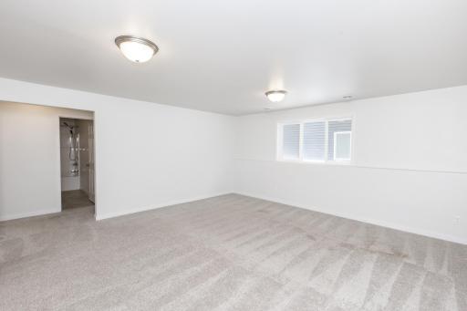 1234 27 Avenue W, West Fargo, ND 58078