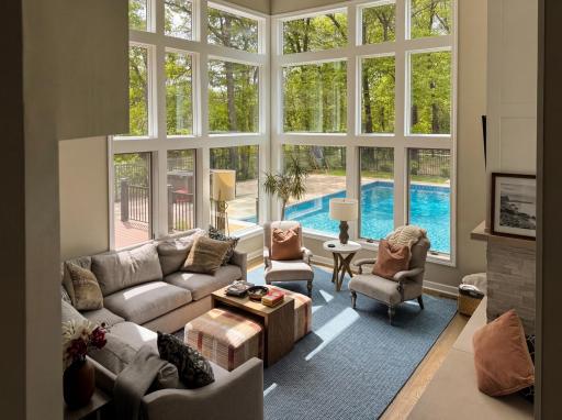 12 Forest Trail, Saint Paul, MN 55115