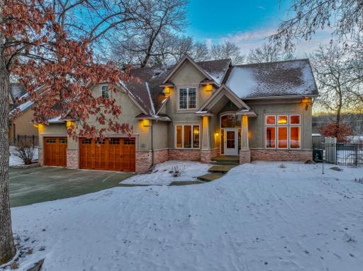 12 Forest Trail, Saint Paul, MN 55115
