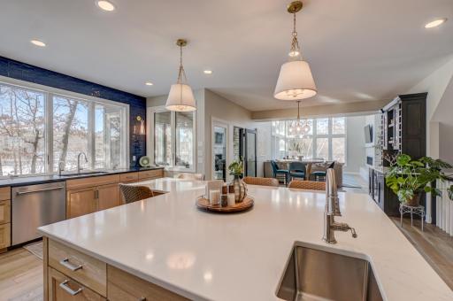 12 Forest Trail, Saint Paul, MN 55115