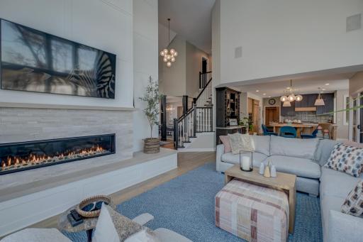 12 Forest Trail, Saint Paul, MN 55115