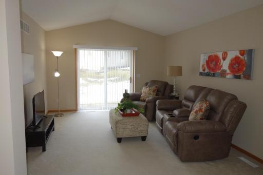 105 Garner Circle, Montrose, MN 55363