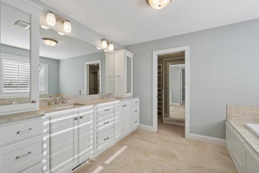 7001 W 175th Avenue, Eden Prairie, MN 55346