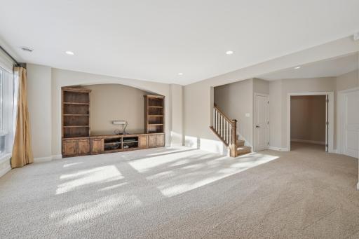 7001 W 175th Avenue, Eden Prairie, MN 55346