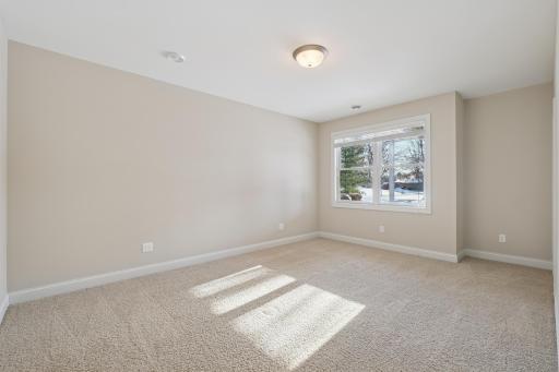7001 W 175th Avenue, Eden Prairie, MN 55346