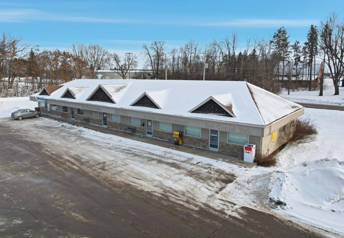 820 Howe Ave_Mora-2.jpg