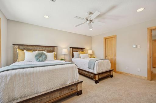 22620 Hayward Avenue N, Forest Lake, MN 55025