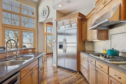 22620 Hayward Avenue N, Forest Lake, MN 55025