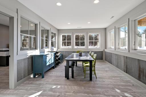 This room currently used as a art room, so light and bright!