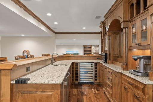 19750 Muirfield Circle, Excelsior, MN 55331