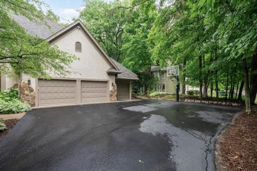 19750 Muirfield Circle, Excelsior, MN 55331