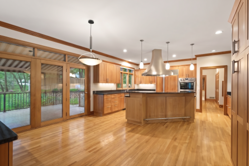 19750 Muirfield Circle, Excelsior, MN 55331