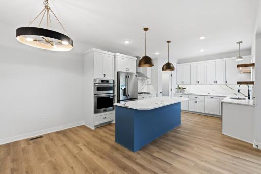 5970 Everest Court N, Plymouth, MN 55446