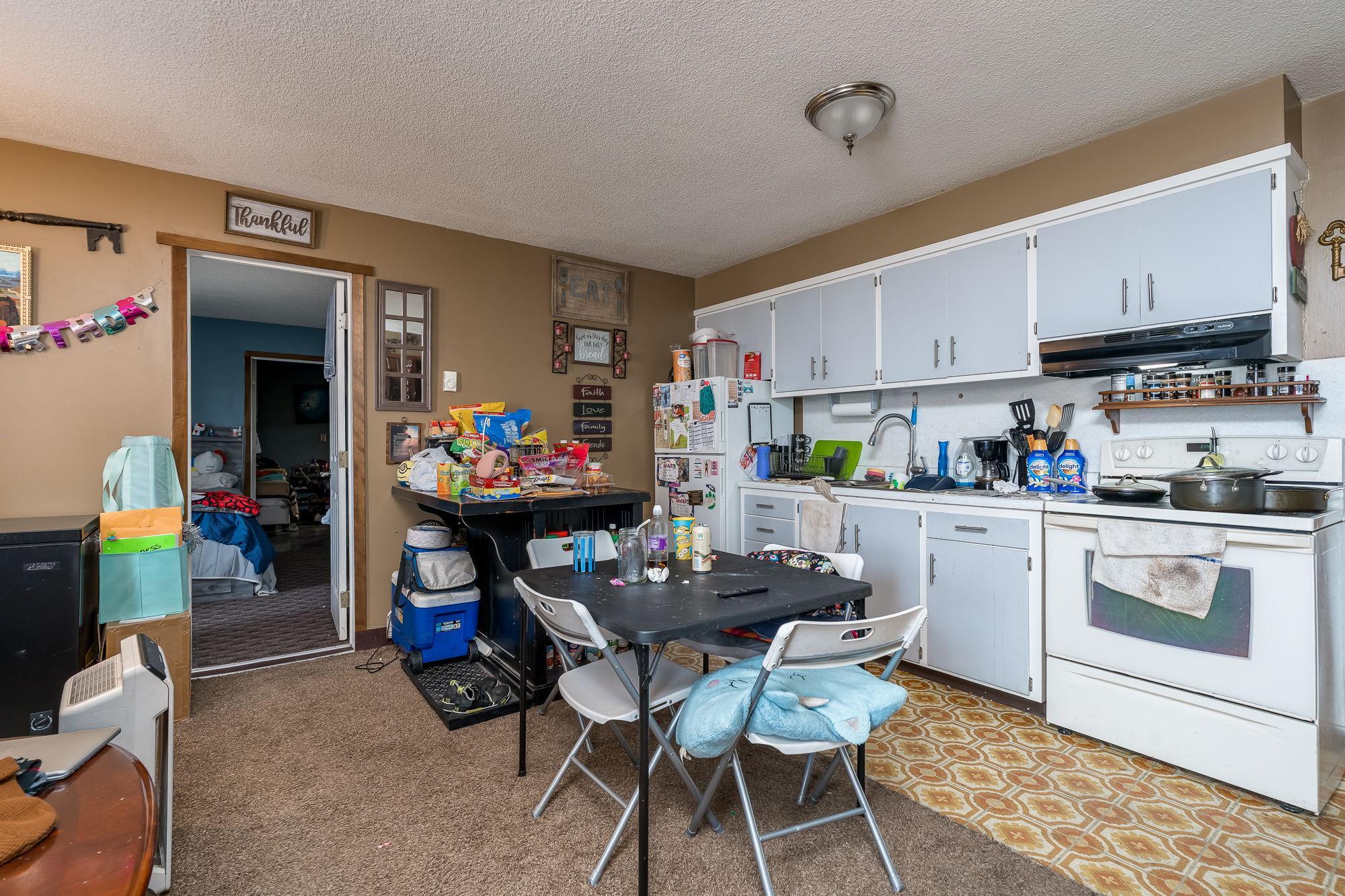 21-web-or-mls-10-1st-ave-nw.jpg