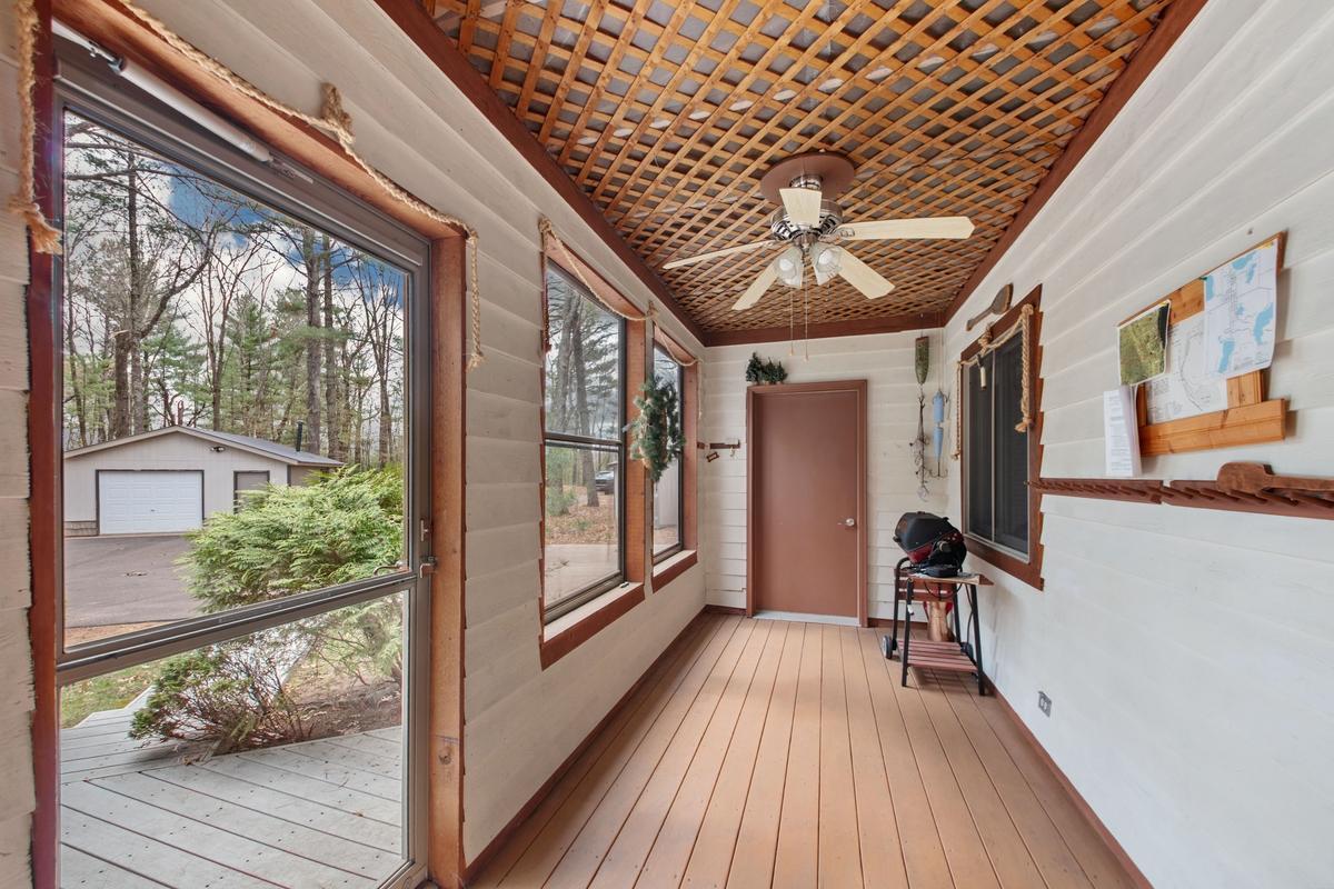 Driveway side porch.