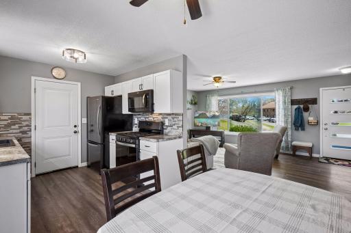 5507 Sunset Circle, Rockford, MN 55373