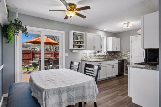 5507 Sunset Circle, Rockford, MN 55373