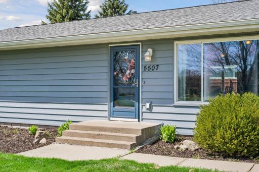 5507 Sunset Circle, Rockford, MN 55373