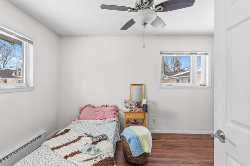 2633 Division Street N, Saint Paul, MN 55109
