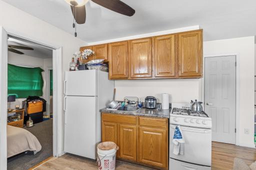 2633 Division Street N, Saint Paul, MN 55109