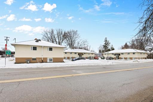 2633 Division Street N, Saint Paul, MN 55109