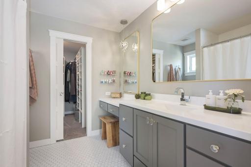 5617 Abbott Avenue S, Minneapolis, MN 55410