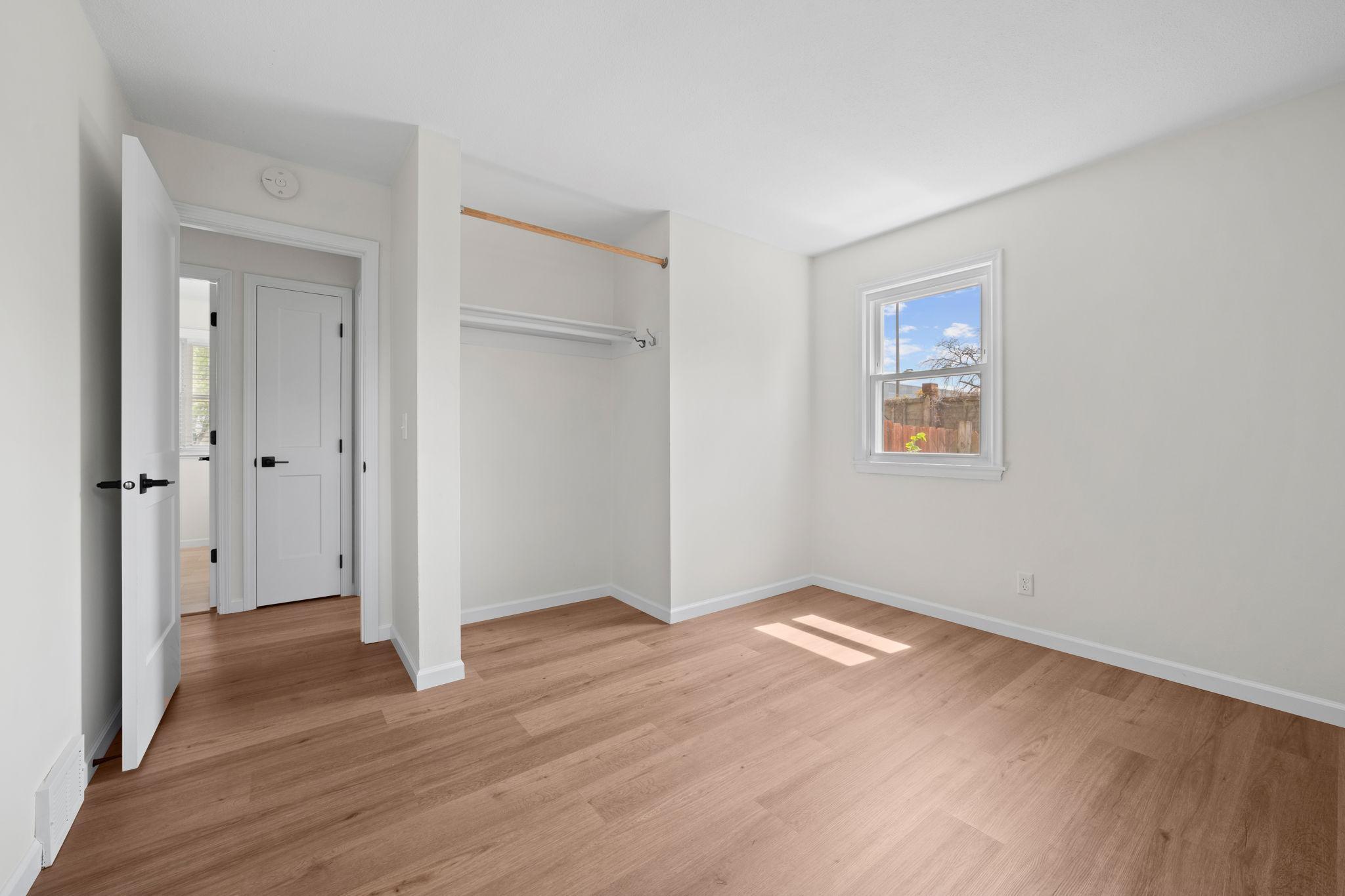 36-web-or-mls-7638 14th Ave S-36.jpg