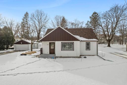 960 Jefferson Street SE, Hutchinson, MN 55350